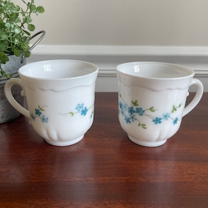 Arcopal France Veronica Pattern Cups Blue Forget Me Nots Set of 2