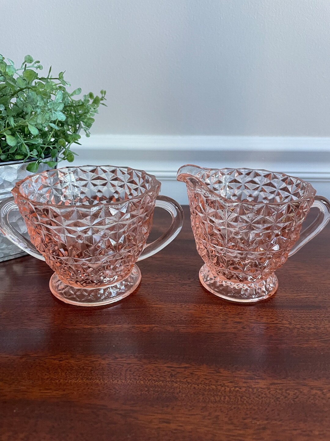 Jeannette Holiday Pink Buttons and Bows Depression Glass Sugar and ...