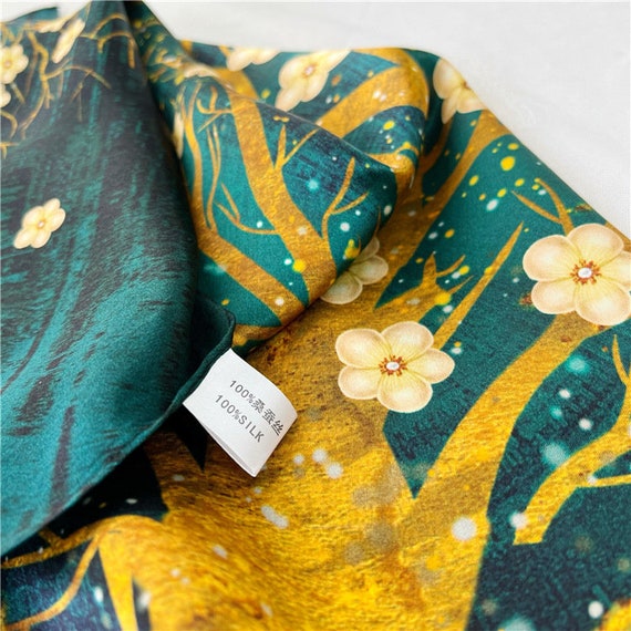 66cm Mulberry Silk Square Scarf, 100% Pure Silk Neckerchief  display picture 2