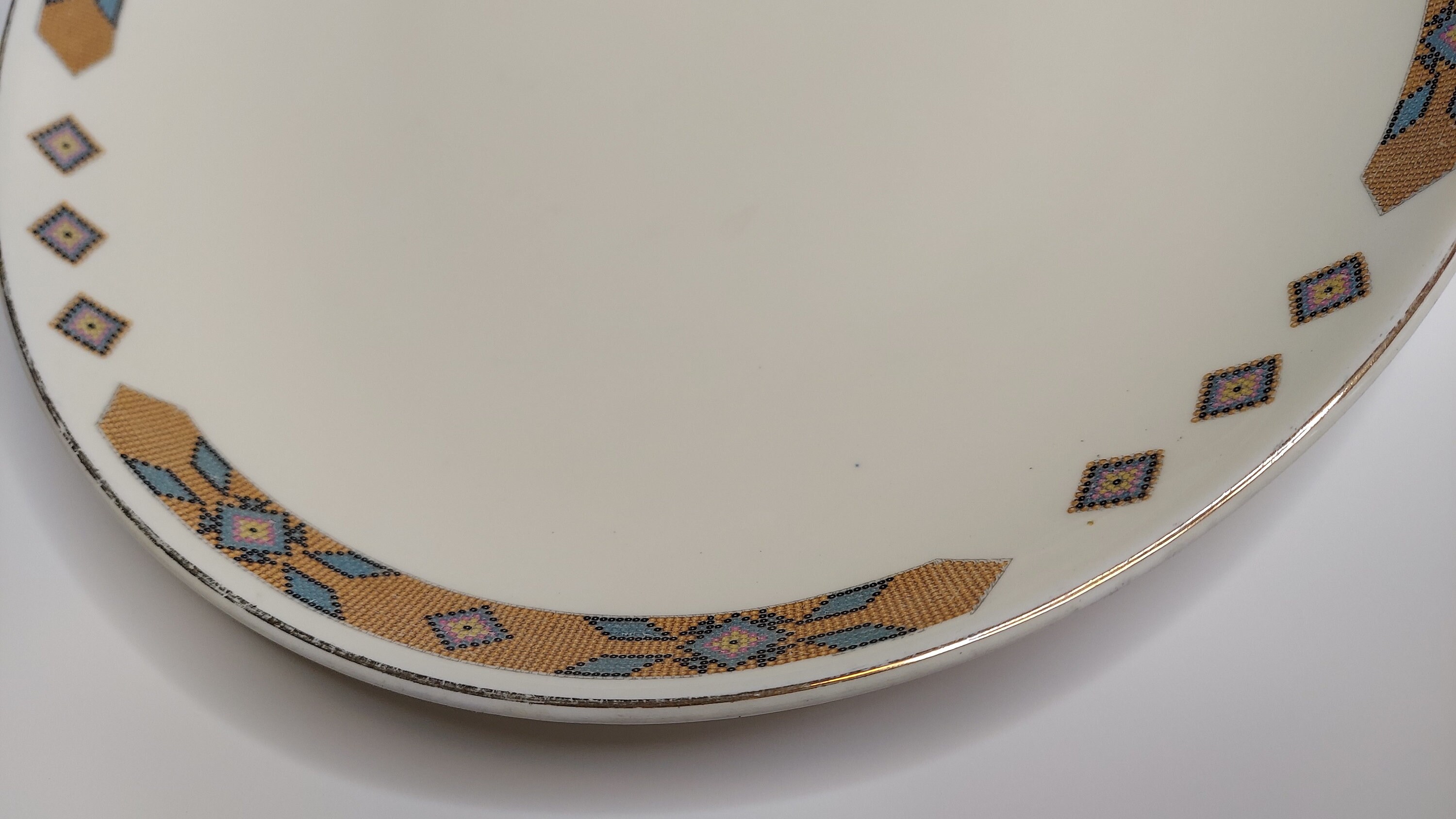 Rare Cavitt Shaw Set of 4 Bread & Butter Dishes in the Rare Navajo