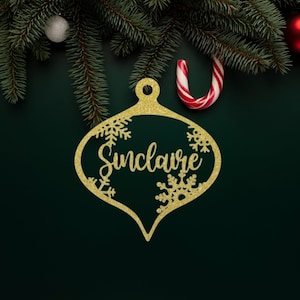 Custom Christmas Ornaments, Personalized Christmas Ornaments, Gift Tags, Stocking Tags, Christmas Decoration, Wood or Acrylic Ornament