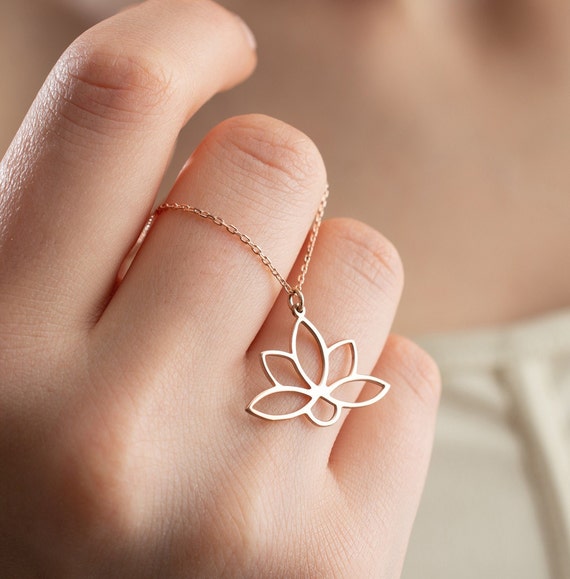Lotus Flower Necklace Minimalist Necklace Floral Pendant Necklace Dainty Lotus Necklace Gift for Mum Mothers Day Gift Etsy