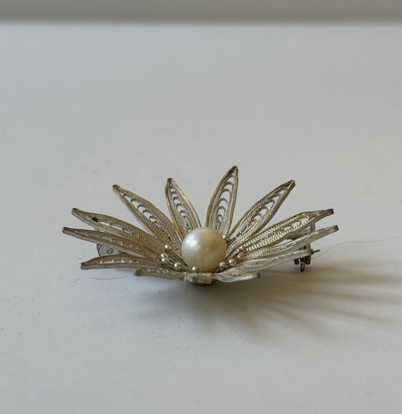 Vintage Japanese Silver Filigree Brooch Gem