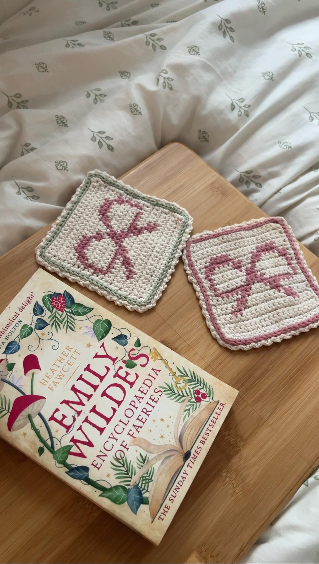 PDF PATTERN CROCHET Bow Coaster - Etsy