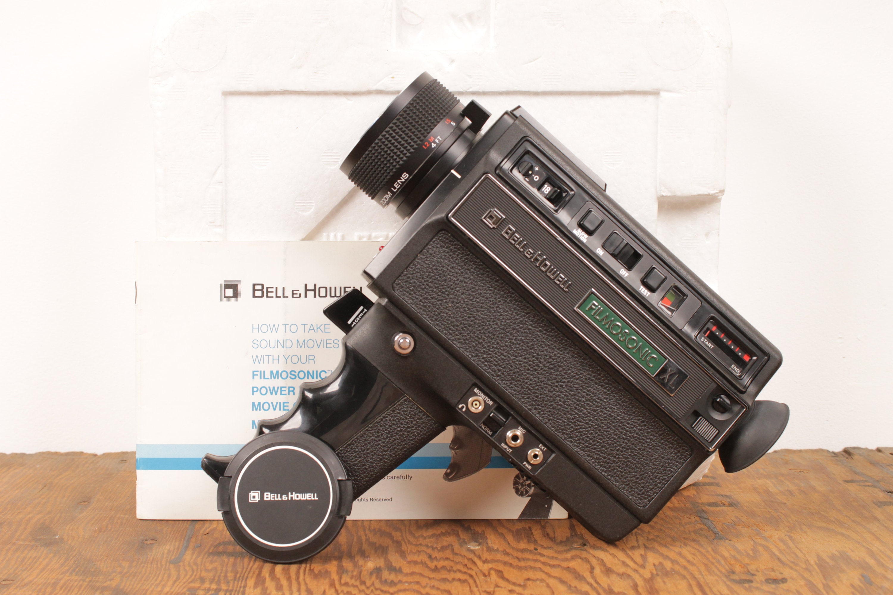 Bell & Howell Filmosonic XL 1236 Super 8 Camera - Etsy