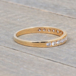 14k Solid Gold Approx. 1/2cttw Natural Diamond Channel Band Size 8.25 image 4