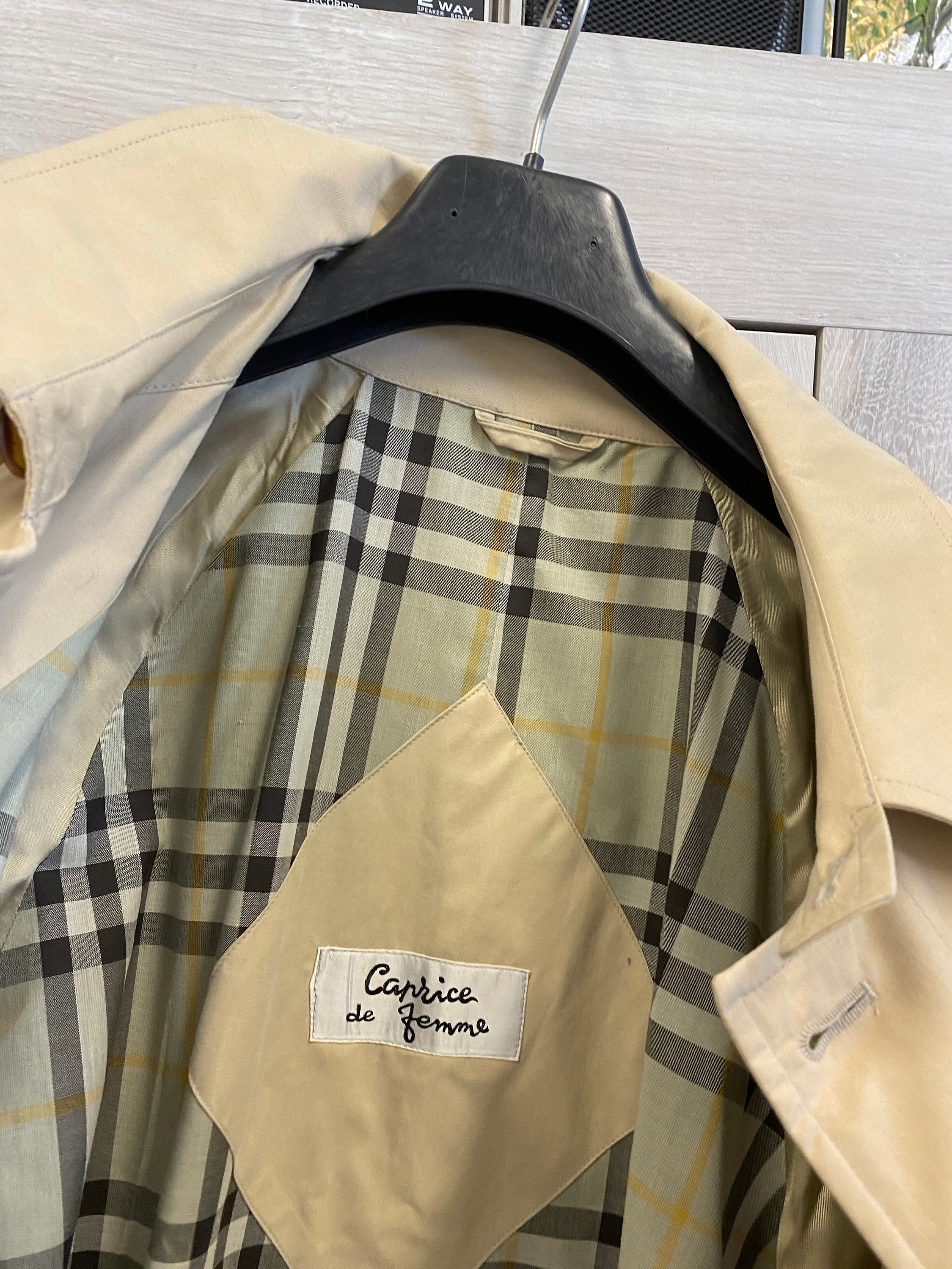80s Vintage Trench Coat Beige Camel Tartan/belt/coat/jacket/by