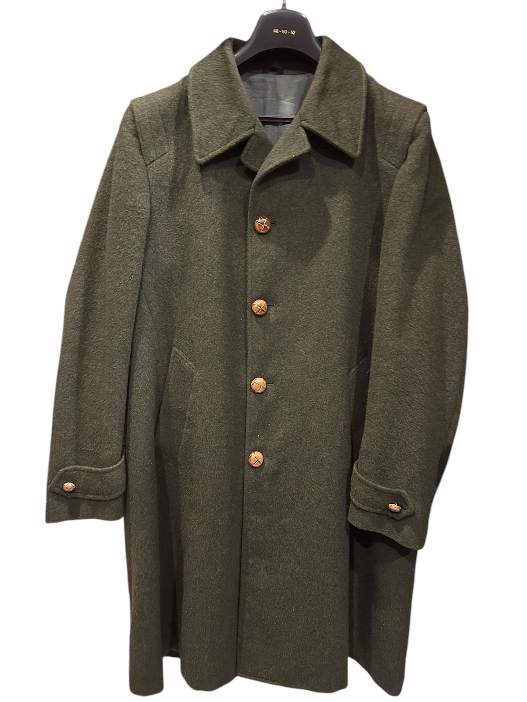 ECHTER Alpen-Loden Vintage Overcoat Leather Button Closure