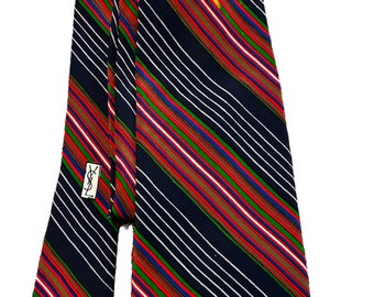 Cravate YSL Yves Saint Laurent. Cravate vintage des années 70. Soie. Motif, fond rayures couleur rouge, Cadeau homme Paris