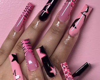 Pink Y2k Rockstar French Tips | Milky Pink French tip nails with stars glossy Kawaii press on nails