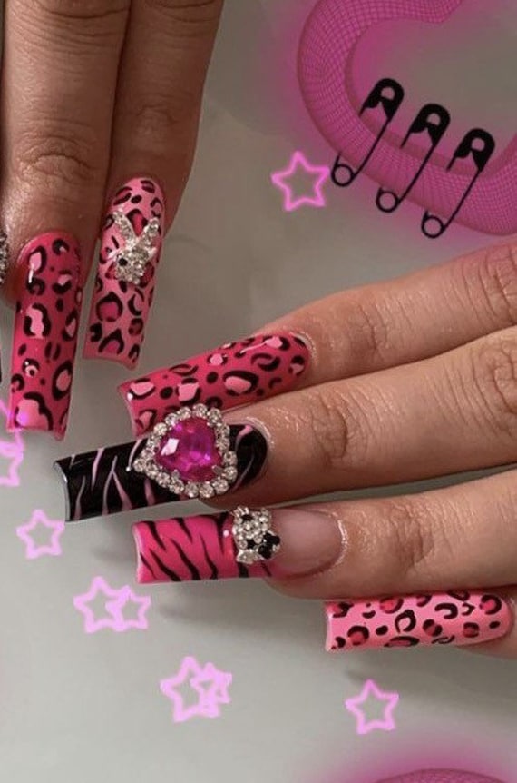 Pink Cheetah Print Nails Pink cheetah print nails