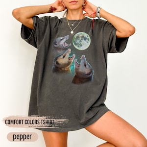 Three Possums Howling at Moon Vintage Shirt, Retro Opossum Lover Tshirt, Funny Possum Tee, Distressed Cotton Unisex Tee, Possum Gifts