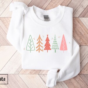 Christmas Tree Sweater, Christmas Sweater, Christmas Crewneck, Christmas Tree Sweatshirt, Holiday Sweaters for Women, Winter Sweatshirt
