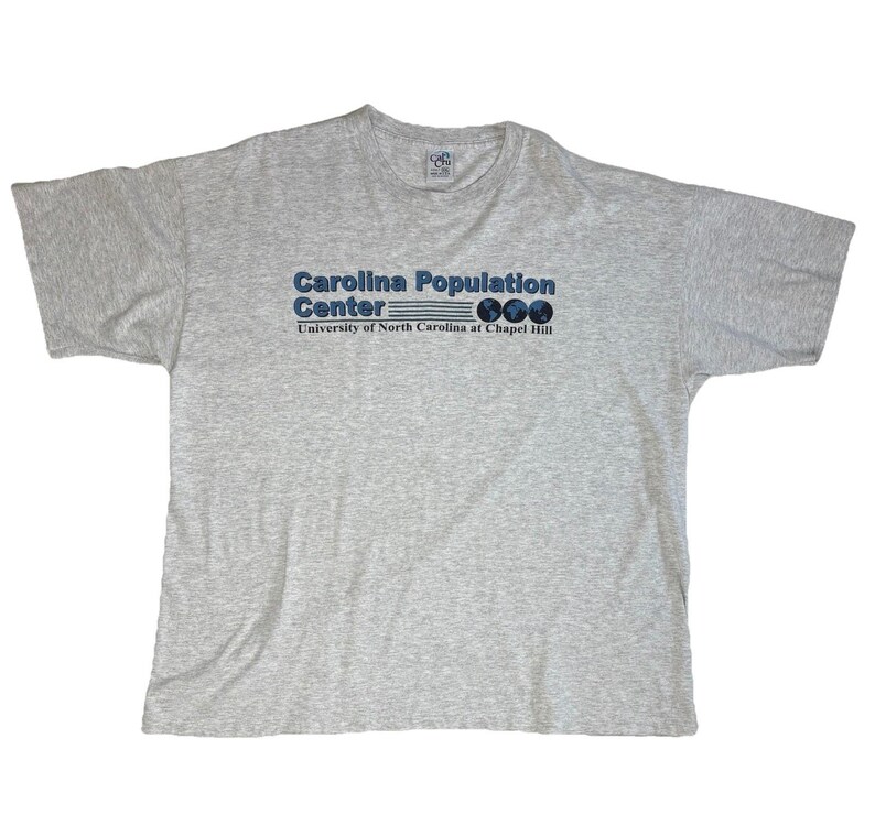 Camiseta vintage del Centro de Población de Carolina UNC Chapel Hill XXL Costura simple EE. UU. imagen 2