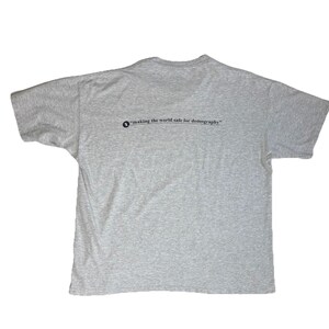 Camiseta vintage del Centro de Población de Carolina UNC Chapel Hill XXL Costura simple EE. UU. imagen 3