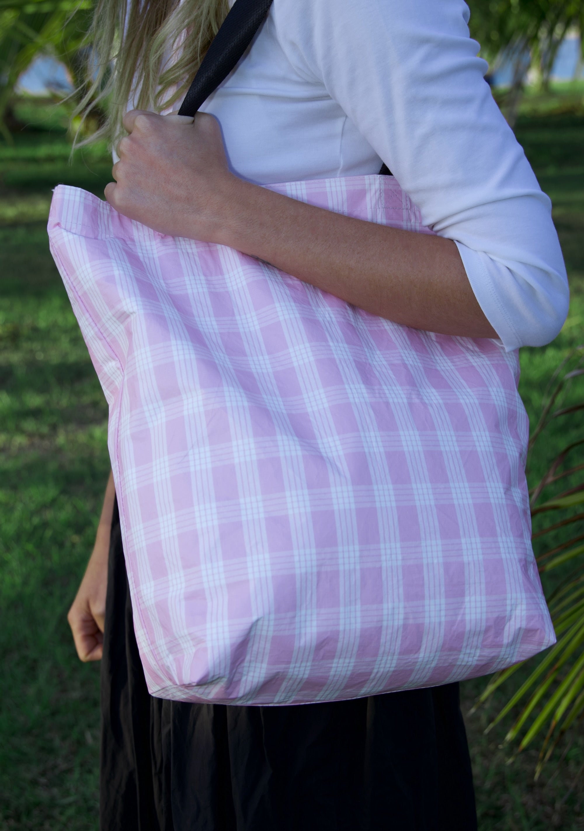 Hawaii Tote Lineart Ballerina and Palaka Pale Pink