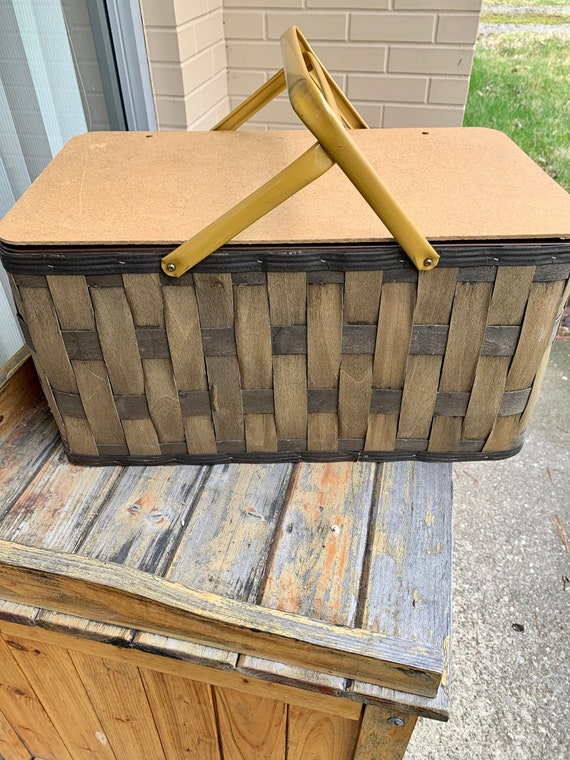 1970's Vintage Picnic Basket Basket Weave with Meta… Gem