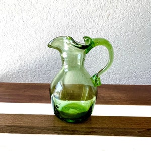 Hand Blown Green Glass Vase: Ruffle Tulip Top, 6&quot; Art Pitcher