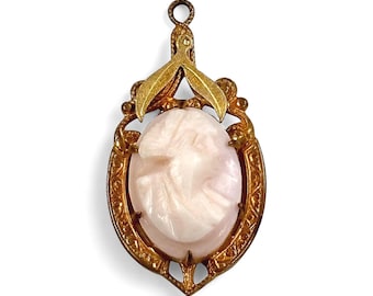 Elegant, Antique Carved Shell Cameo Pendant - High Relief