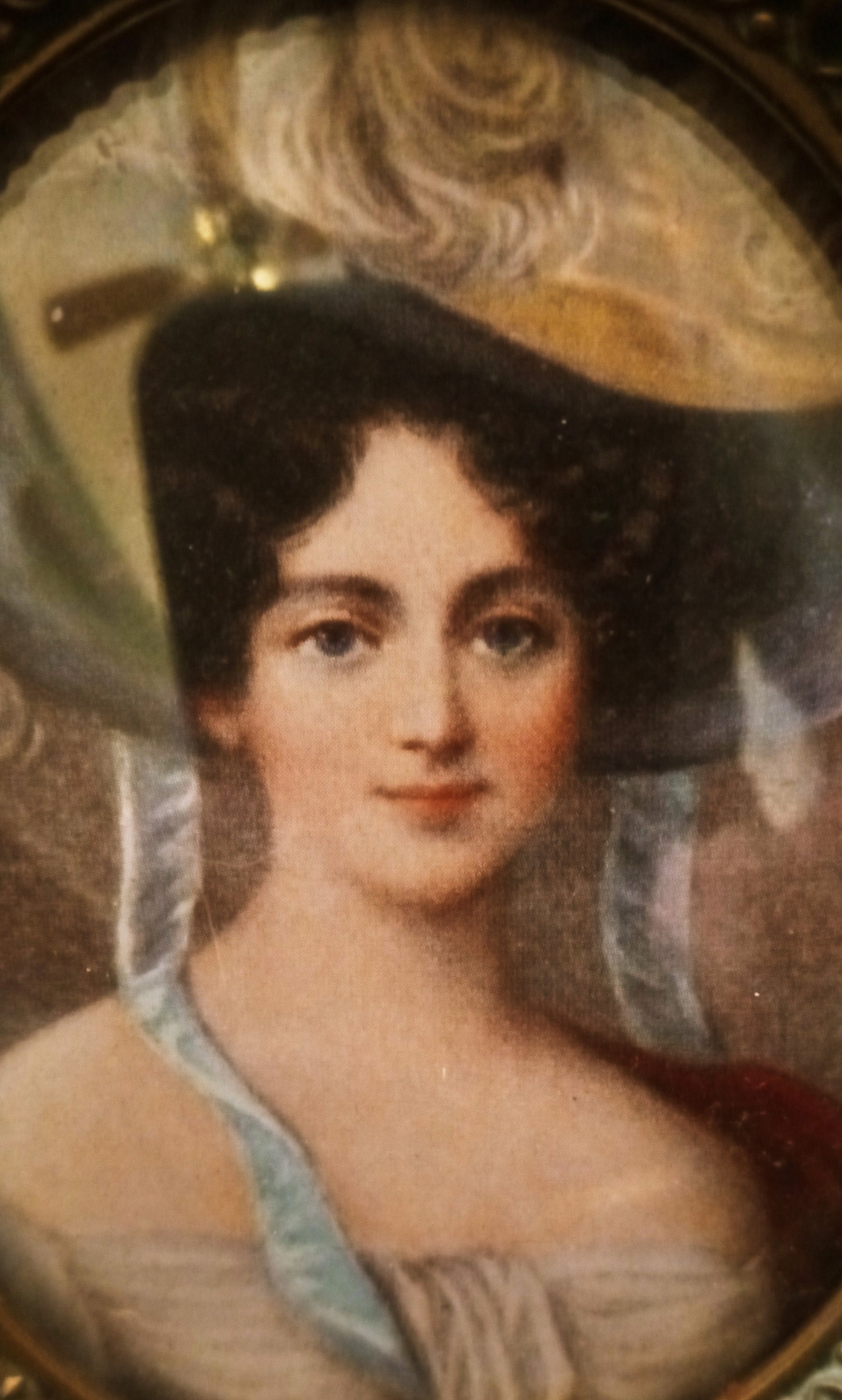 Vintage Cameo Portrait in Resin Frame Etsy