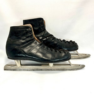 Vintage CCM (canada Cycle & Motor Company) Tapered Speed  display picture 1