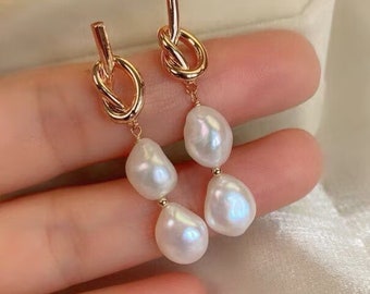 Long Pearl Earrings,Gold pearl earrings,Pearl Bridal Earring,Wedding Earring,Statement Earring,Pearl Earring,Wedding jewelry,Bridesmaid Gift