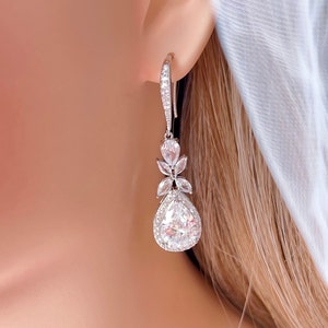 Floral Wedding Earrings, Bridal Drop Earrings,Floral Bridal Earrings,Wedding Earrings, Bridal Earrings, CZ Wedding Earrings,Bridesmaids Gift