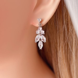 Floral Wedding Earrings,Bridal Drop Earrings,Floral Bridal Earrings,Wedding Drop Earrings, Bridal Earrings, Wedding Earrings,Bridesmaid Gift