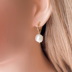 Orecchini di perle barocche, orecchini a cerchio di perle, orecchini di perle CZ, orecchini vistosi, orecchini da damigella d&#39;onore, regali da damigella d&#39;onore, gioielli da sposa