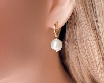 Baroque Pearl Earrings,Pearl Hoop Earrings,CZ Pearl Earrings,Statement Earrings,Bridesmaid Earrings,Bridesmaid Gifts,Wedding jewelry