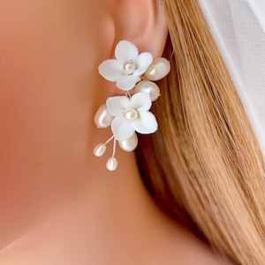 White Flower Drop Earrings, Floral Wedding Pearl Earrings, Wedding Flower Earrings, Bridal Dangle Earrings, CZ Wedding Earrings