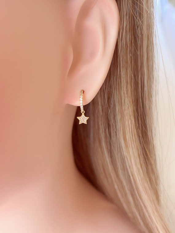 Orecchini A Fiore Margherita Ipoallergenici – Acciaio Inox Con Cristalli CZ – Regalo Per Mamma, Moglie E Ragazza