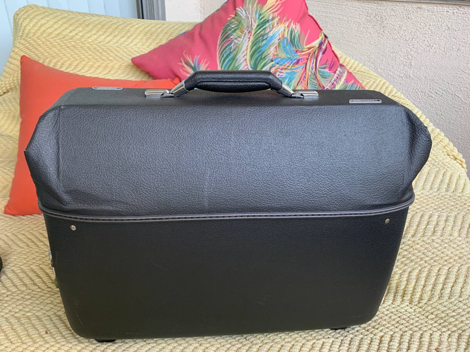 American Tourister Garment Bag With Wheels atelieryuwa.ciao.jp