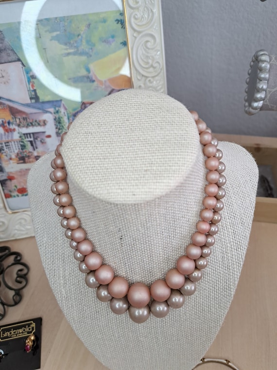 VTG Faux Sea Pearl Double Strand Graduated 13" Ch… - image 1