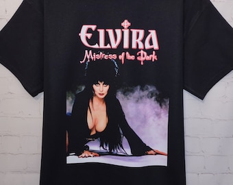 T-shirt Elvira, mistress of the dark, cool tees, customizable cute tshirts, spooky