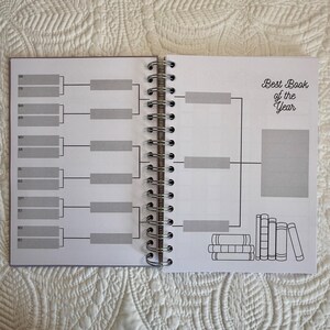 Book Journal, Hard Cover Reading Journal, Spiral Bound Journal, Reading Challenges, 2026 Book Journal, Book Review Journal bild 7