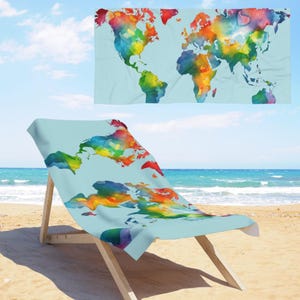 Toalla de playa con mapa del mundo de acuarela y arcoíris / Temática de viajes Hogar y vida / Regalo para viajeros / Amantes de la aventura / Amante de los viajes / Accesorio
