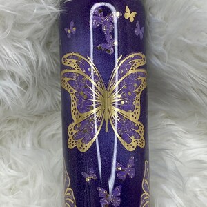 Mariposa Glitter de 20 onzas, vaso púrpura