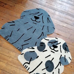 Hand tufted dog rug. 100% wool. Felt backing. Asymetric shape rug. image 7