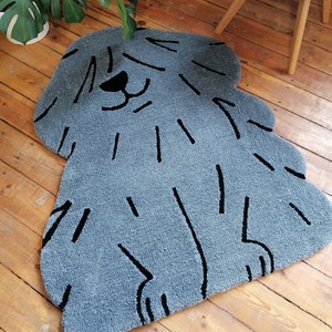 Hand tufted dog rug. 100% wool. Felt backing. Asymetric shape rug. image 2