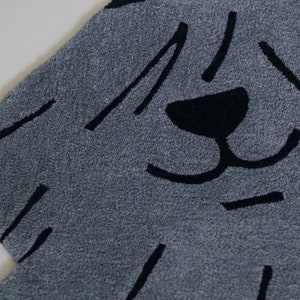 Hand tufted dog rug. 100% wool. Felt backing. Asymetric shape rug. image 3