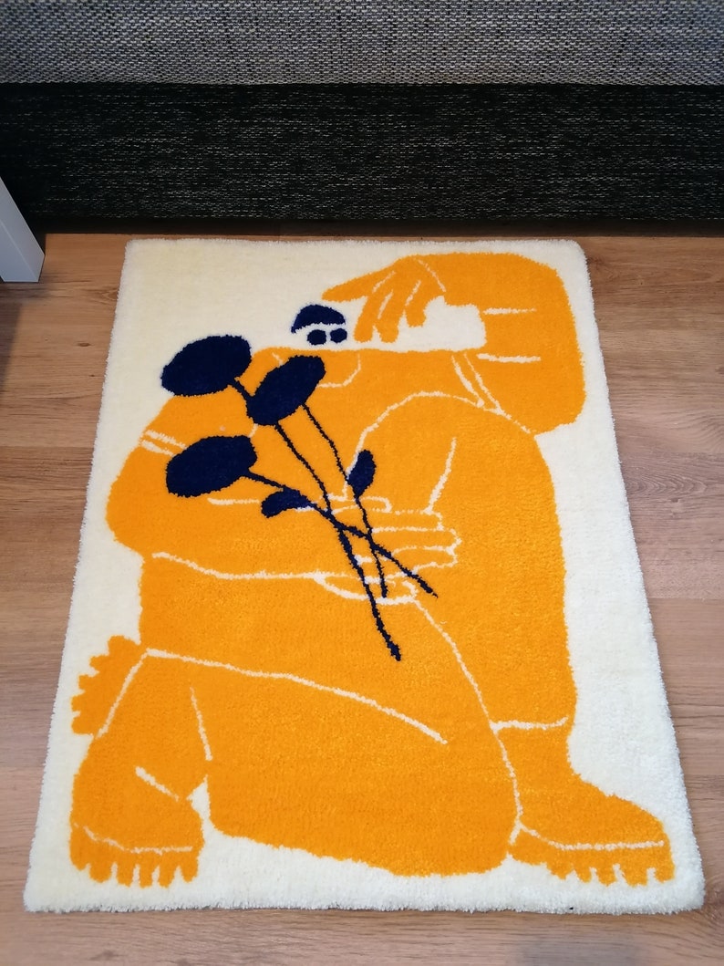Ukraine charity, support tufted rug. Soldier with sunflowers. image 3