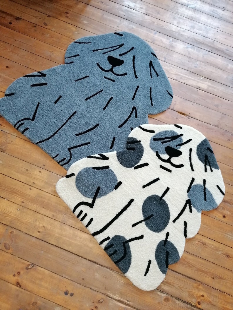 Hand tufted dog rug. 100% wool. Felt backing. Asymetric shape rug. image 7