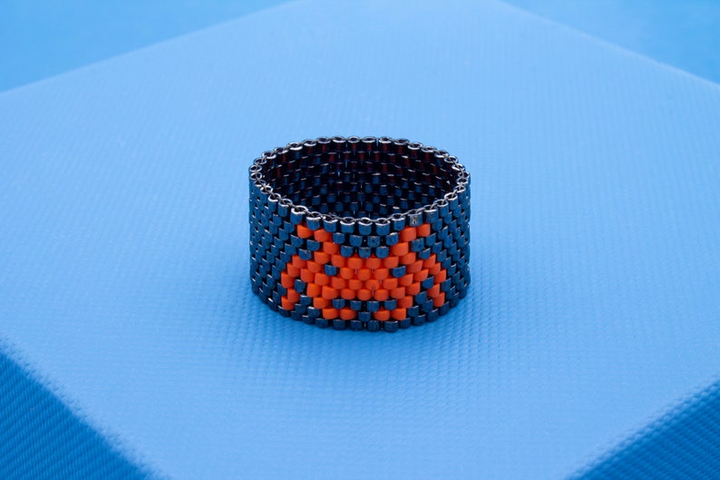 Anello fascia Monster elastico ricamato con perline in vetro Miyuki / Delica beads / tessuto a mano / anello band seed bead band ring Black