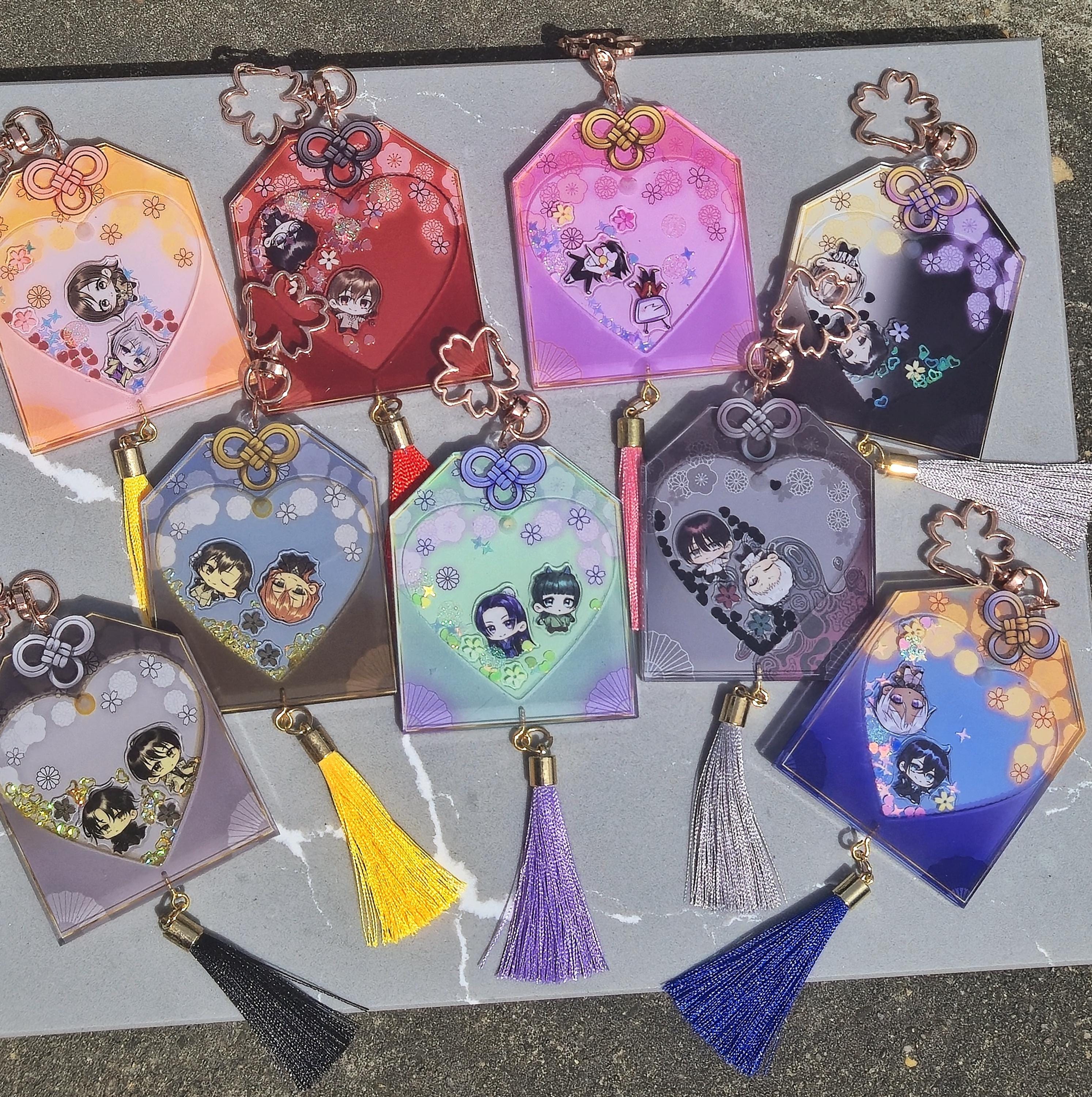 Vanitas Keychain - Etsy
