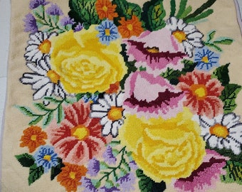 Vintage Floral Needlepoint Pillow Slip Cover Tapestry Zip Closure Yellow Rose 14