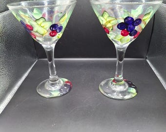 Copas de Martini de vidrio pintadas a mano con diseño colorido de frutas y hojas - Juego de 2