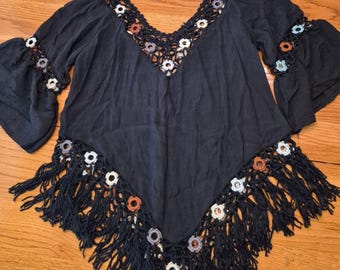 Boho Crochet Fringe Top Colorful Floral Accents Bell Sleeves V-Neck Women Size M