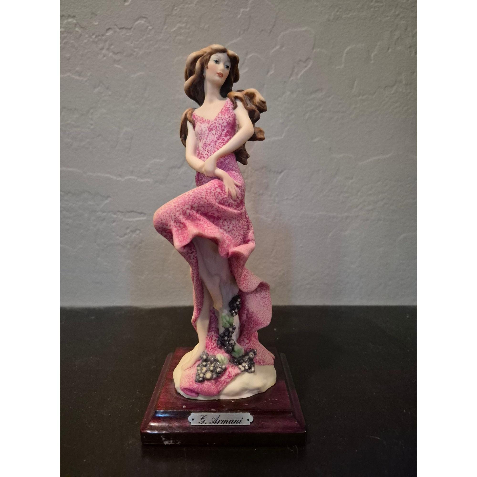 G.armani figurine - Etsy 日本