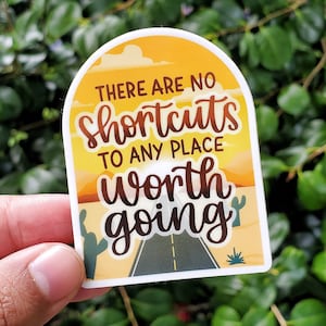 Pegatina motivacional Desert Roadtrip - Calcomanía de vinilo inspiradora, regalo para la salud mental, pegatinas para computadora portátil para alentar, pegatina Vanlife
